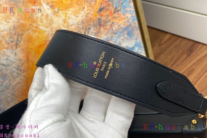 ★미러급★루이비통 쁘띠 말레 M57212