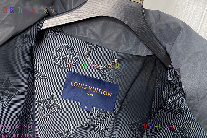 NEW 루이비통 패딩 신상 LV 235006