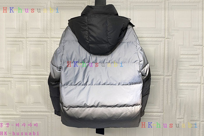 NEW 루이비통 패딩 신상 LV 235006