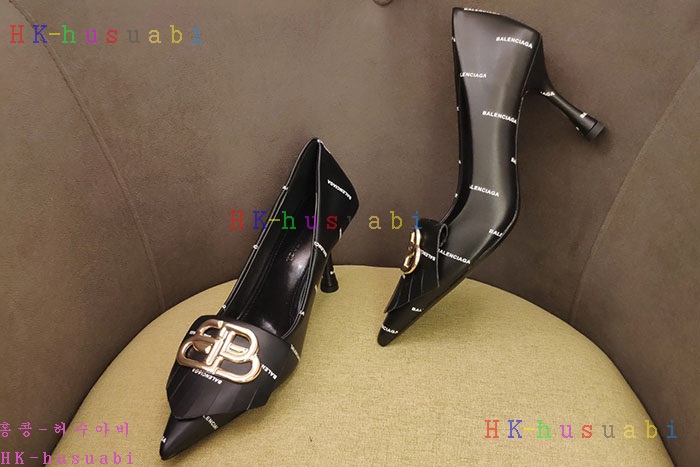 NEW 발렌시아가 신발 신상 B 844102