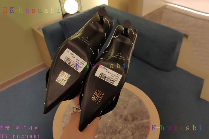 NEW 발렌시아가 신발 신상 B 844102
