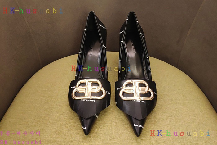 NEW 발렌시아가 신발 신상 B 844102