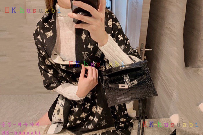 NEW 루이비통 머플러 신상 LV 8572299