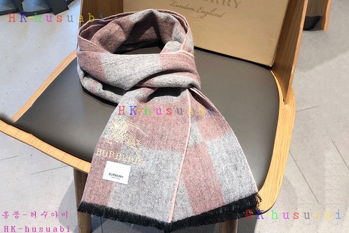 NEW 버버리 머플러 신상 BB 573351