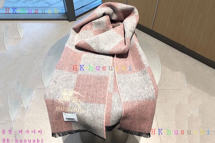NEW 버버리 머플러 신상 BB 573351