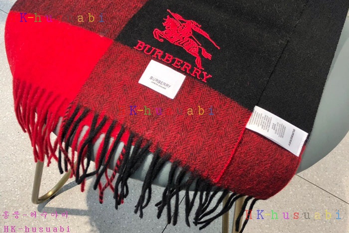NEW 버버리 머플러 신상 BB 573352
