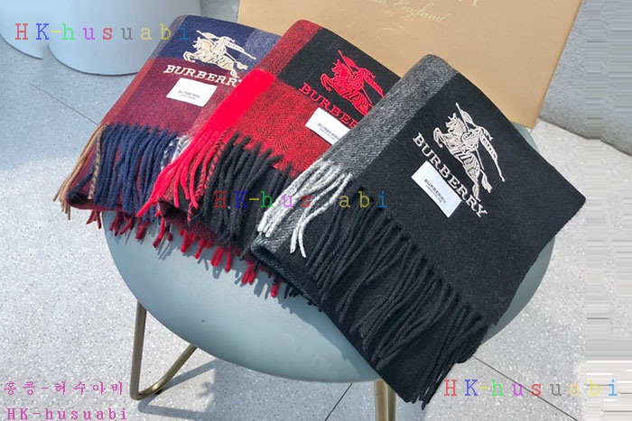NEW 버버리 머플러 신상 BB 573352