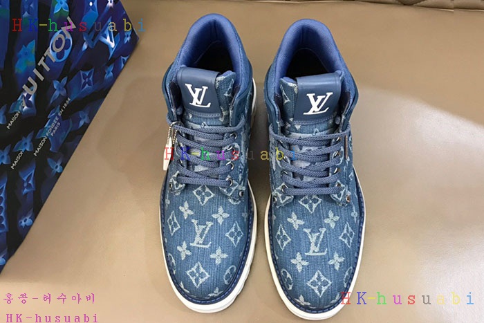 NEW 루이비통 신발 신상  LV 426633