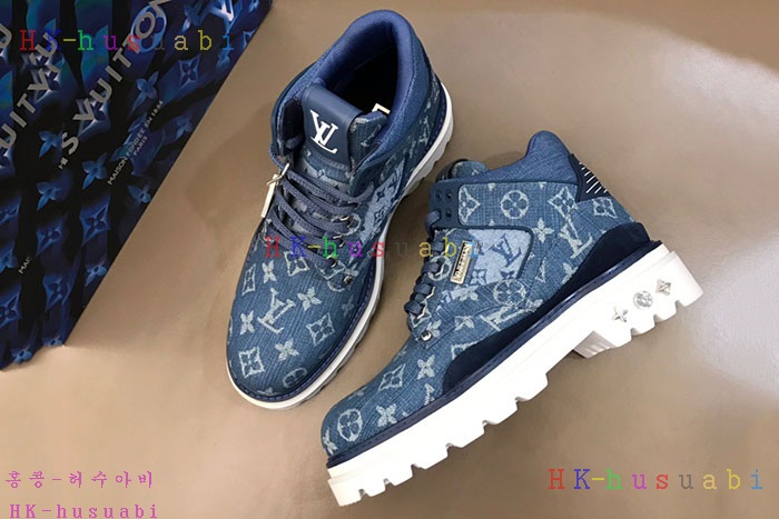 NEW 루이비통 신발 신상  LV 426633