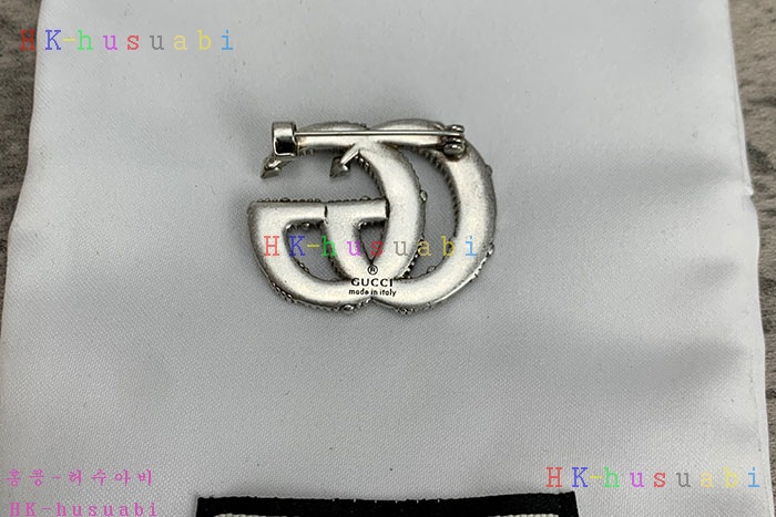 NEW 구찌 브로치 신상 GU 7259350
