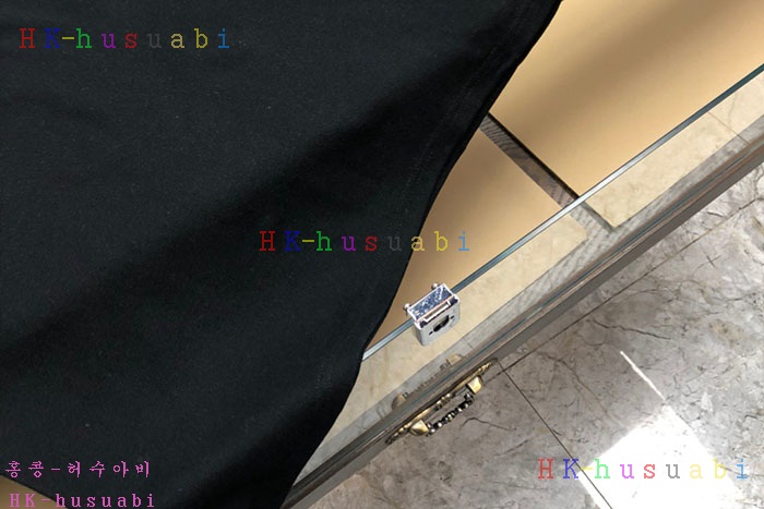NEW 몽클레어 반팔티 신상 M 4276662