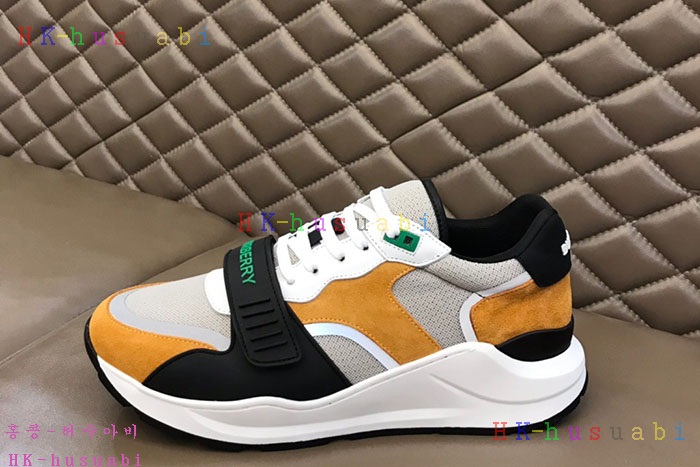 NEW 버버리 스니커즈 신상 BB 652556