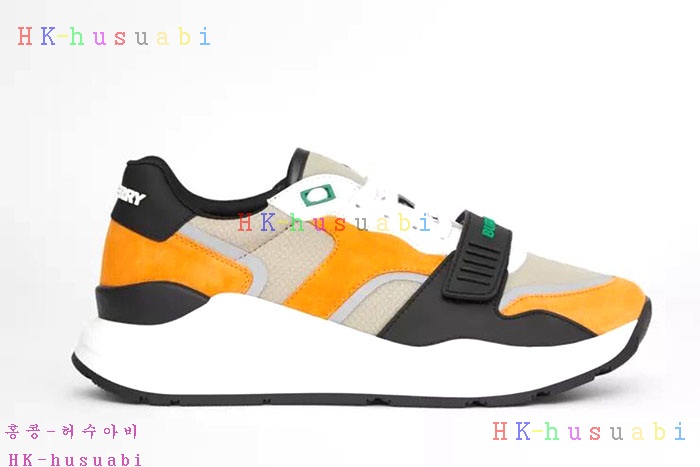 NEW 버버리 스니커즈 신상 BB 652556