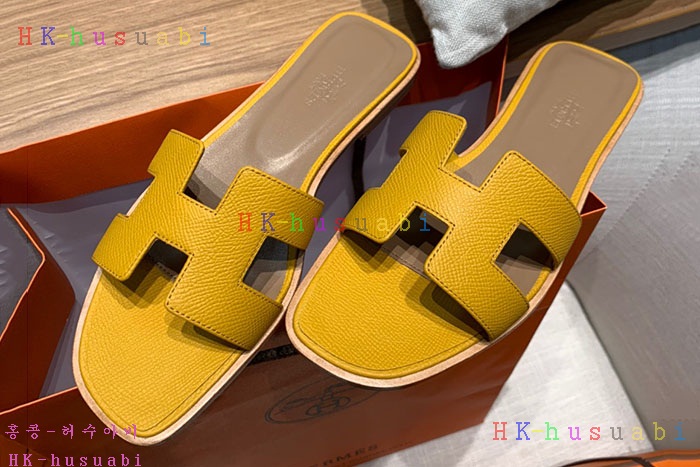 NEW 에르메스 슬리퍼 신상 H 243566