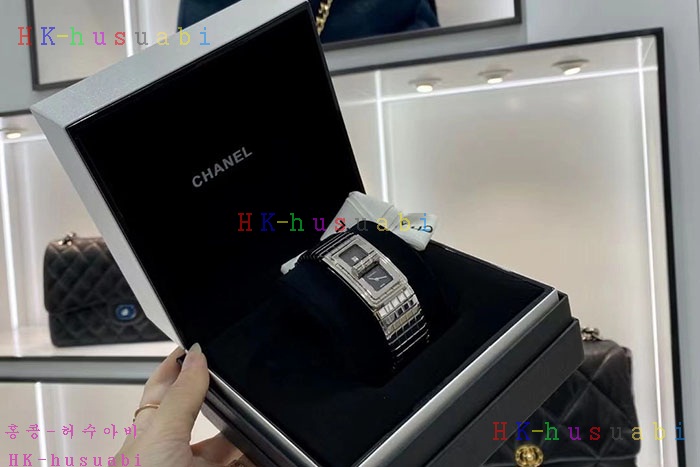 NEW 샤넬 여성용 시계 C 242222