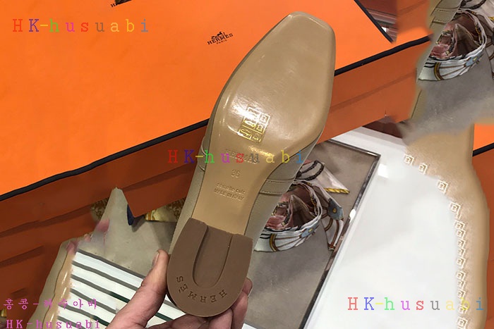 NEW 에르메스 신발 신상 H 572557