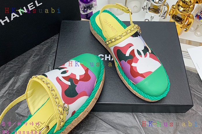 NEW 샤넬  샌들 신상 C 557295