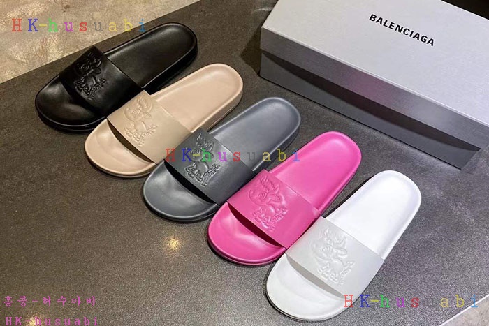 NEW 발렌시아가 슬리퍼 신상 B 922556