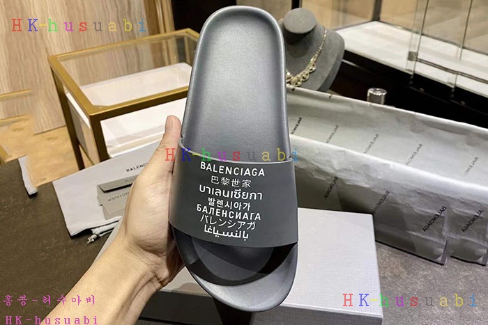 NEW 발렌시아가 슬리퍼 신상 B 922554