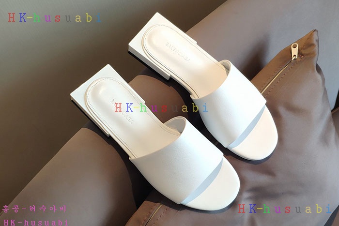NEW 발렌시아가 슬리퍼 신상 B 9358110