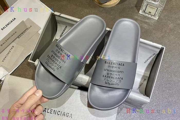 NEW 발렌시아가 슬리퍼 신상 B 922558