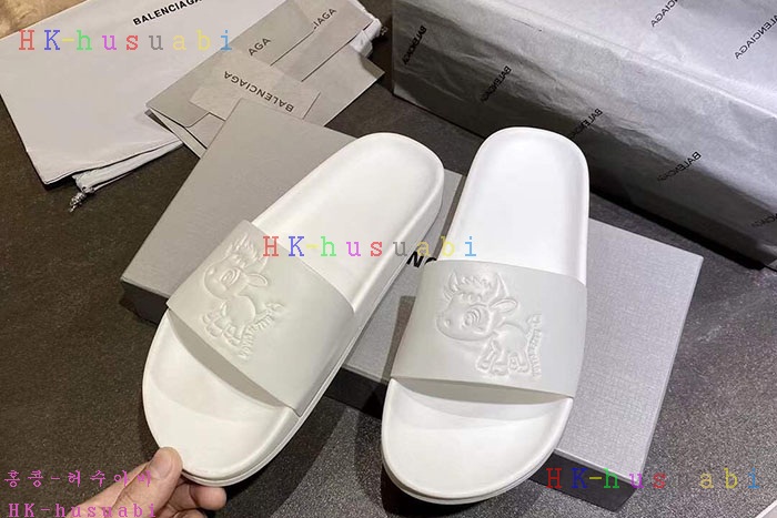 NEW 발렌시아가 슬리퍼 신상 B 922556