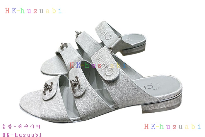 NEW 샤넬 샌들 신상 C 678826