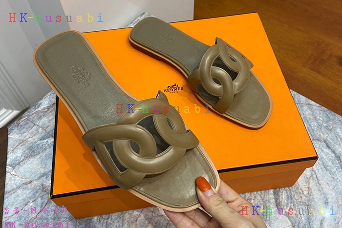 NEW 에르메스 슬리퍼 신상 H 5572821