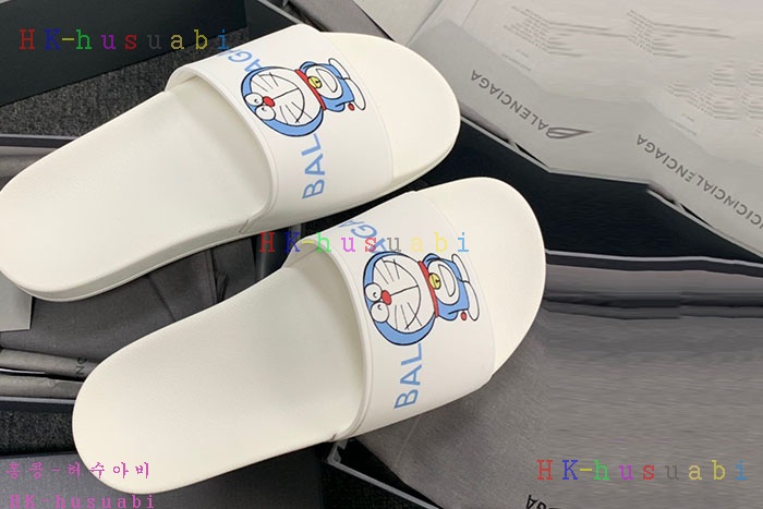NEW 발렌시아가 슬리퍼 신상 B 445502