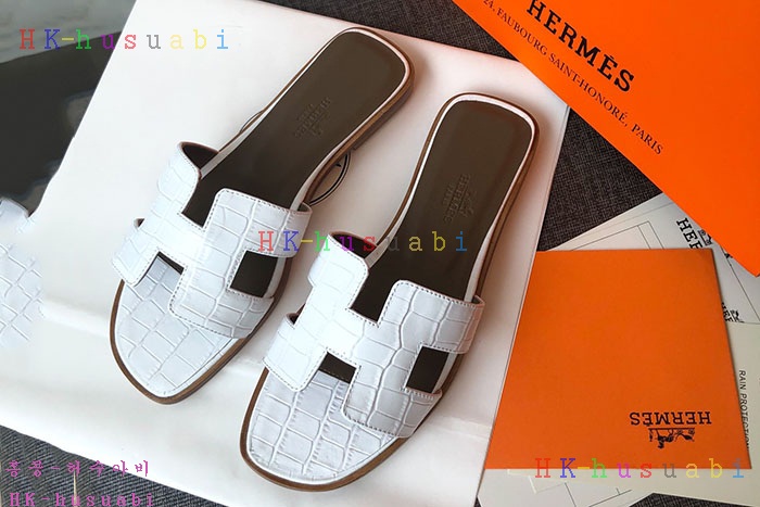 NEW 에르메스 샌들 신상 H 55252297