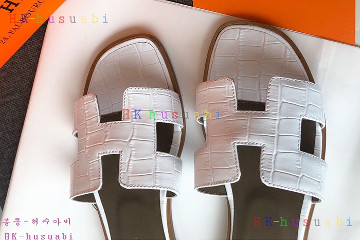 NEW 에르메스 샌들 신상 H 55252297