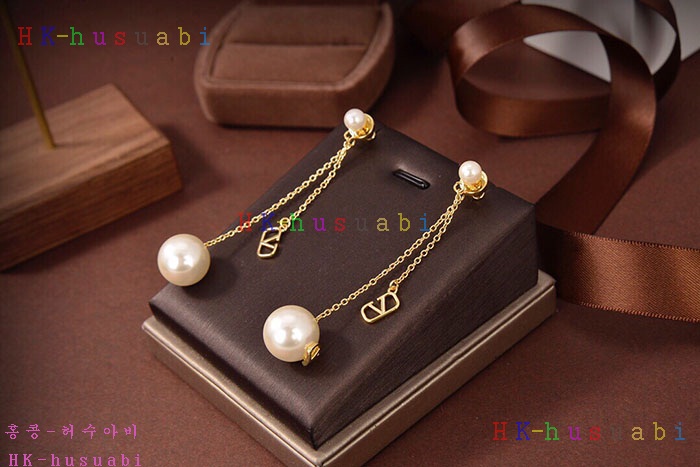 NEW 발렌티노 귀걸이 신상 V 358220