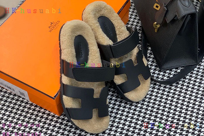 NEW 에르메스 슬리퍼 신상 H 4274440