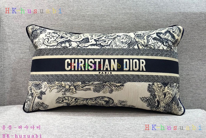 NEW 디올 쿠션 신상 DR 1427778