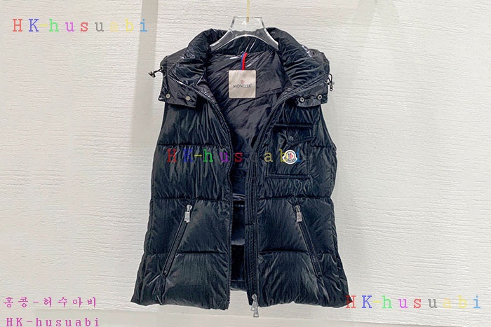 NEW 몽클레어 패딩조끼 신상 M 2528223