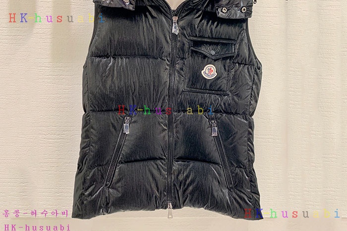 NEW 몽클레어 패딩조끼 신상 M 2528223