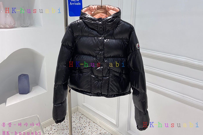 NEW 몽클레어 패딩 신상 M 252556