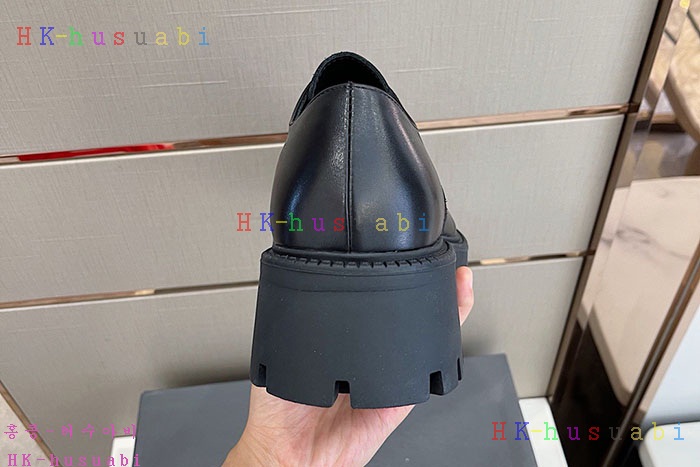 NEW 발렌시아가 신발 신상 B 885820