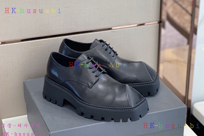 NEW 발렌시아가 신발 신상 B 885820