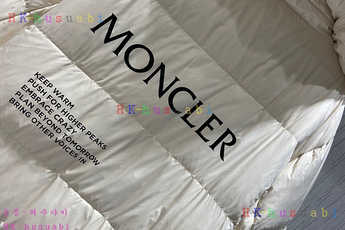 NEW 몽클레어 패딩 신상 M 8857261