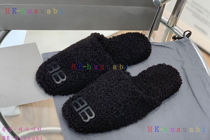 NEW 발렌시아가 신발 신상 B 558258