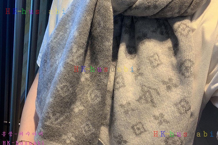 NEW 루이비통 머플러 신상 LV 854425
