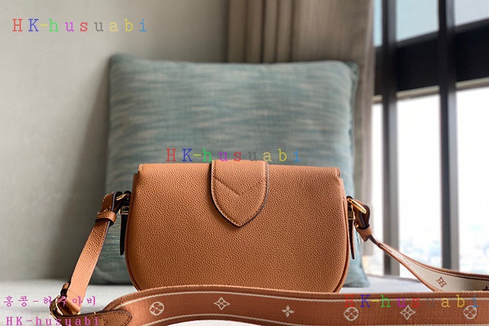 ★미러급★루이비통 LV 퐁 뇌프 소프트 MM M58968