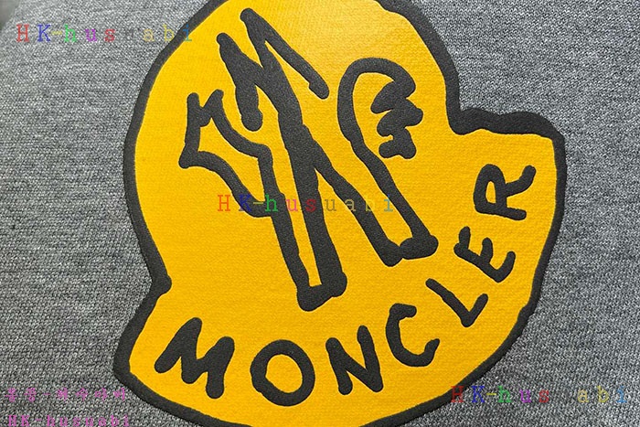 NEW 몽클레어 맨투맨 신상 M 225250