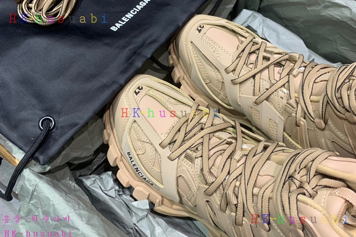 NEW 발렌시아가 신발 신상 B 553400