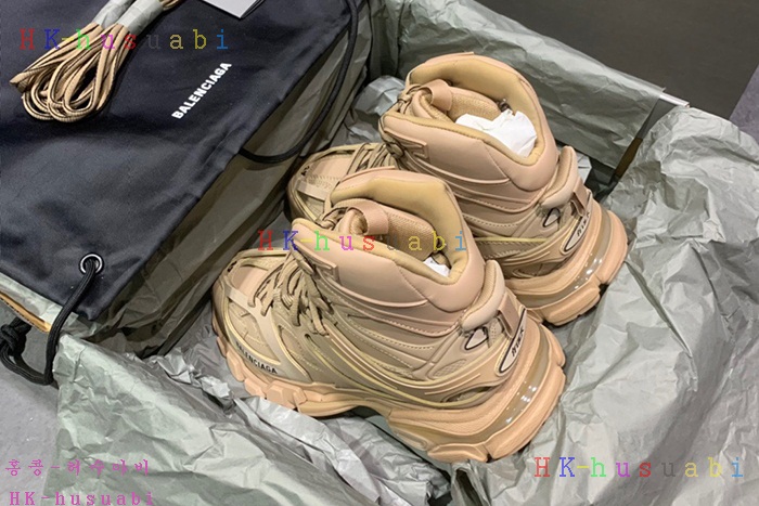 NEW 발렌시아가 신발 신상 B 553400