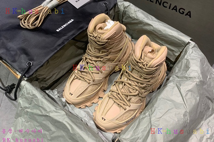 NEW 발렌시아가 신발 신상 B 553400