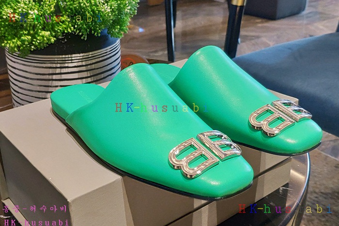 NEW 발렌시아가 신발 신상 B 5582406