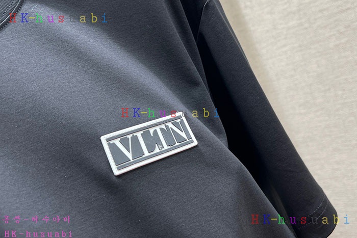 NEW 발렌티노 반팔티 신상 V 5524114