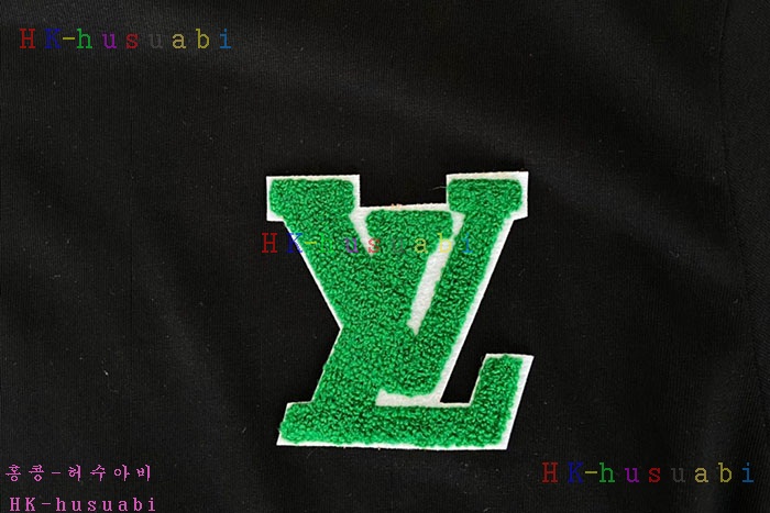 NEW 루이비통 반팔티 신상 LV 152416